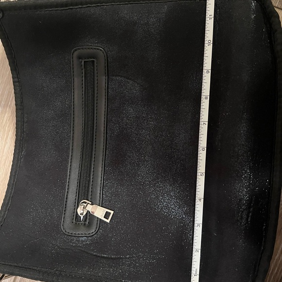 Jen & Co. black shimmer neoprene medium crossbody NWOT - Picture 12 of 13